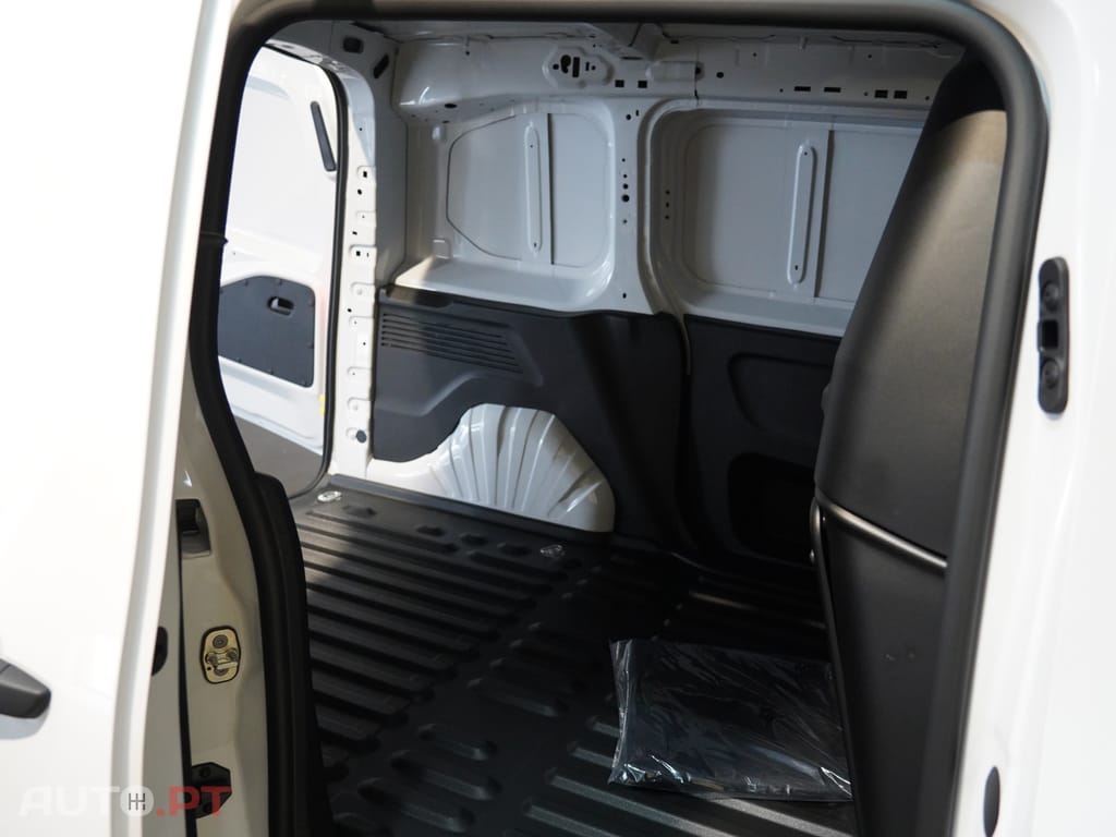 Peugeot Partner 1.5 BlueHDi Standard