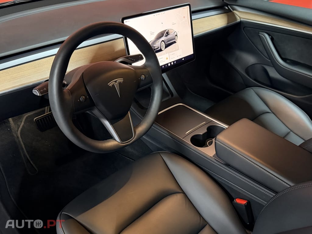Tesla Model 3 Long Range Tração Integral Premium