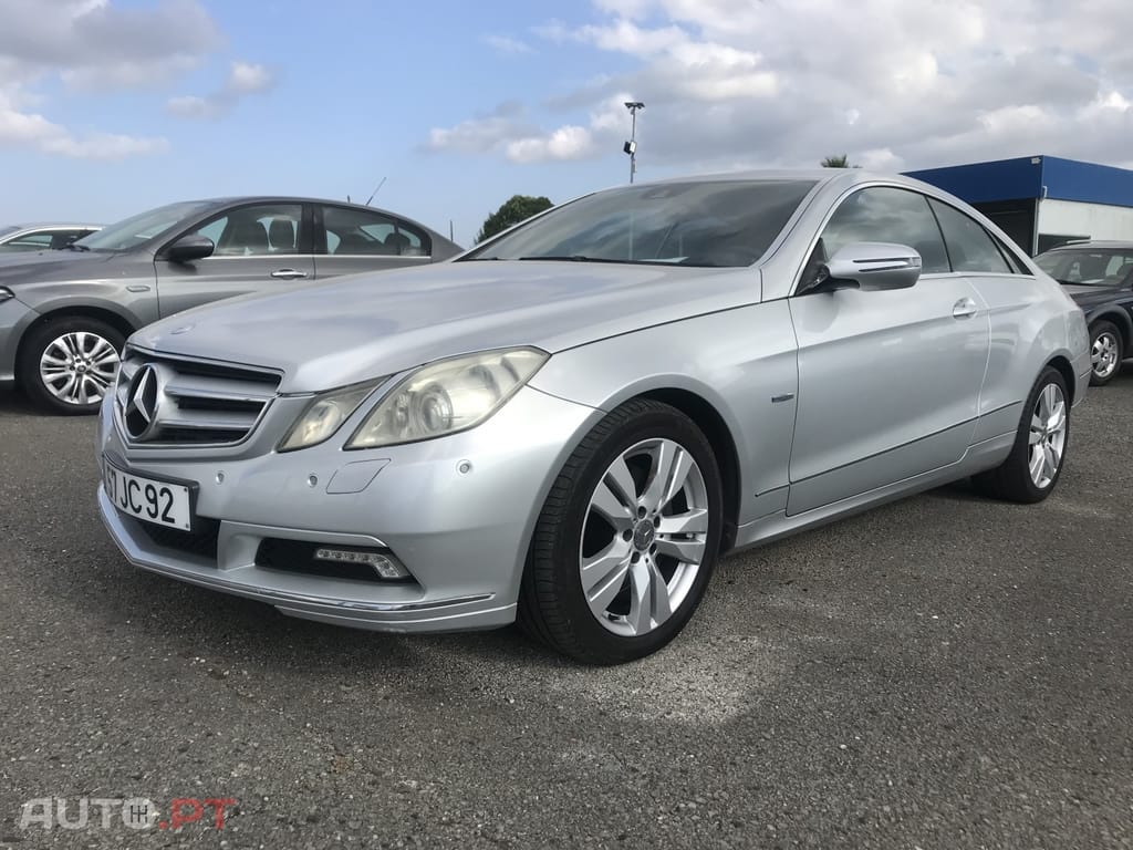 Mercedes-Benz E 250 CDi Avantgarde BlueEfficiency Auto.