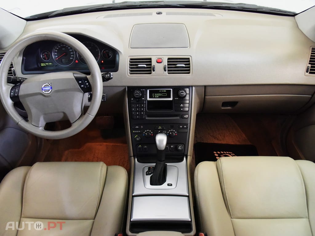 Volvo XC90 2.4 D5 7L Executive