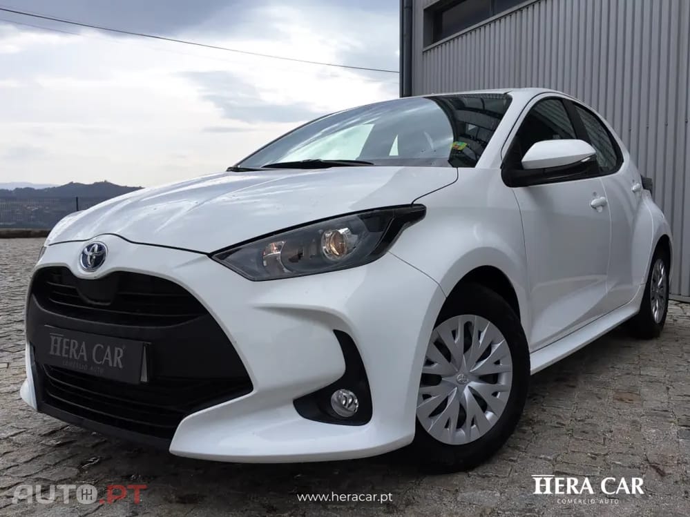 Toyota Yaris Dynamic Business