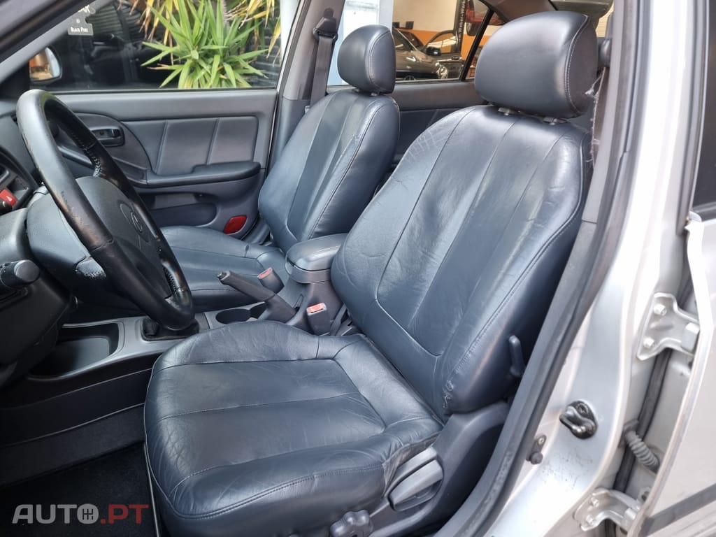 Hyundai Elantra 1.6 GLS
