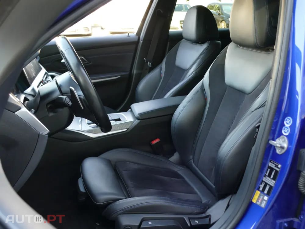 BMW 330 e Pack Desportivo M Auto