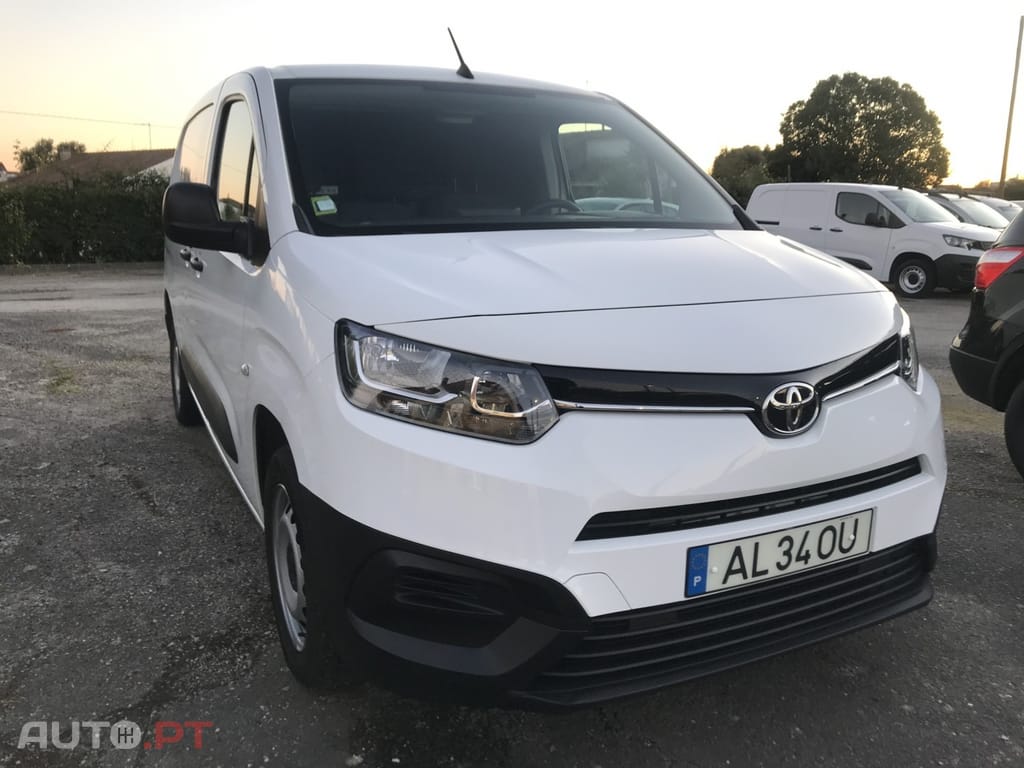Toyota Proace City 1.5D L2 Comfort Plus
