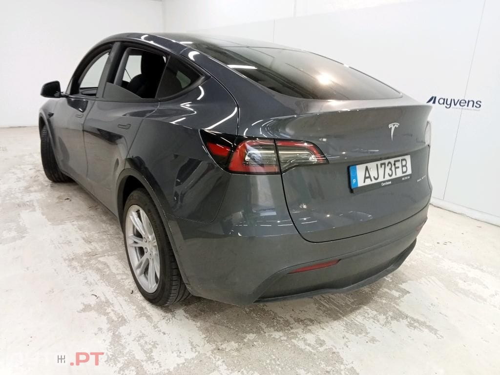 Tesla Model Y Long Range Tração Integral