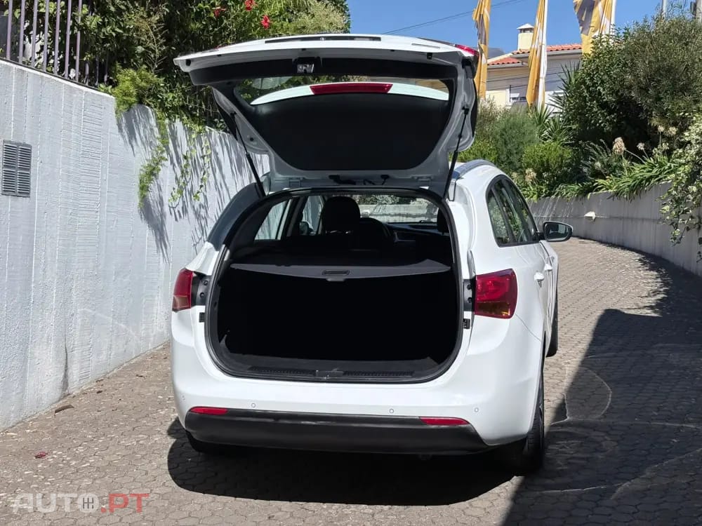 Kia Ceed SW 1.6 CRDi Nav Line