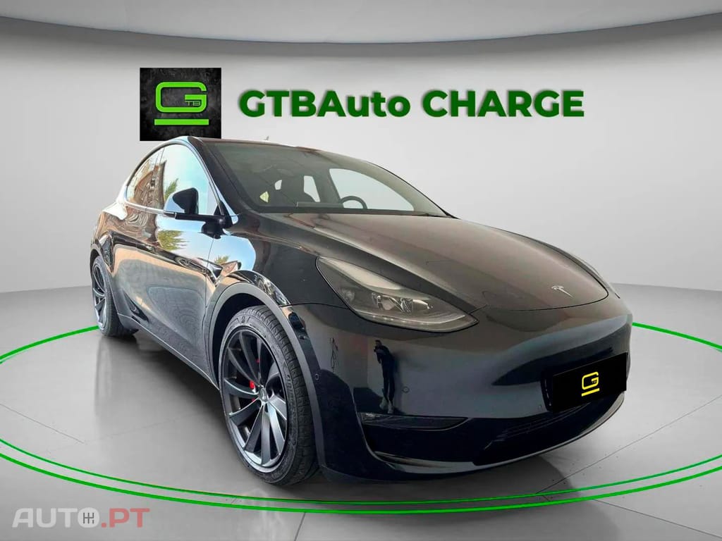 Tesla Model Y Performance Dual Motor AWD