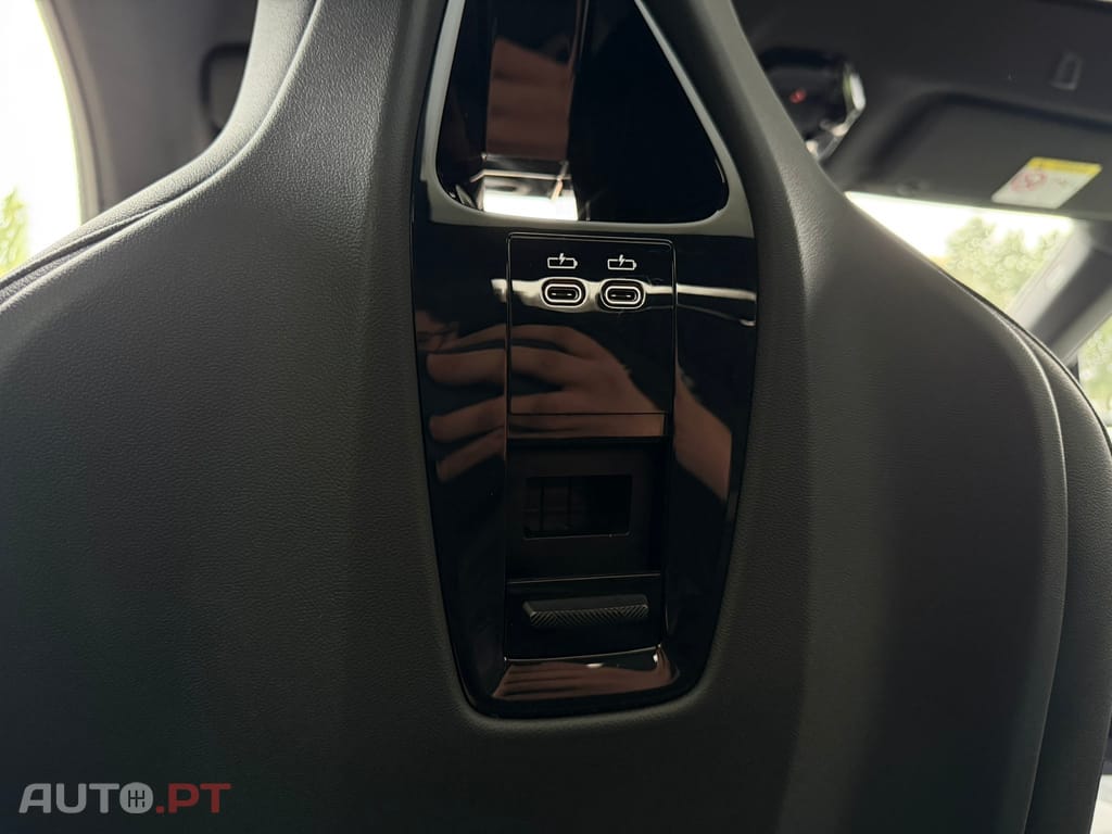 BMW iX xDrive 40 Pack Desportivo