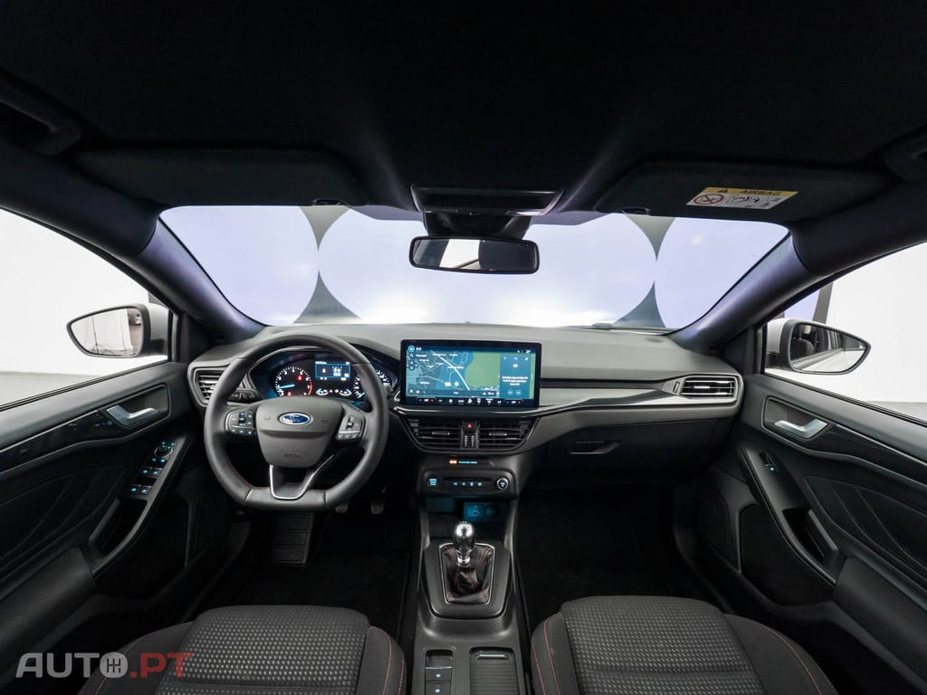Ford Focus 1.0 EcoBoost MHEV ST-Line