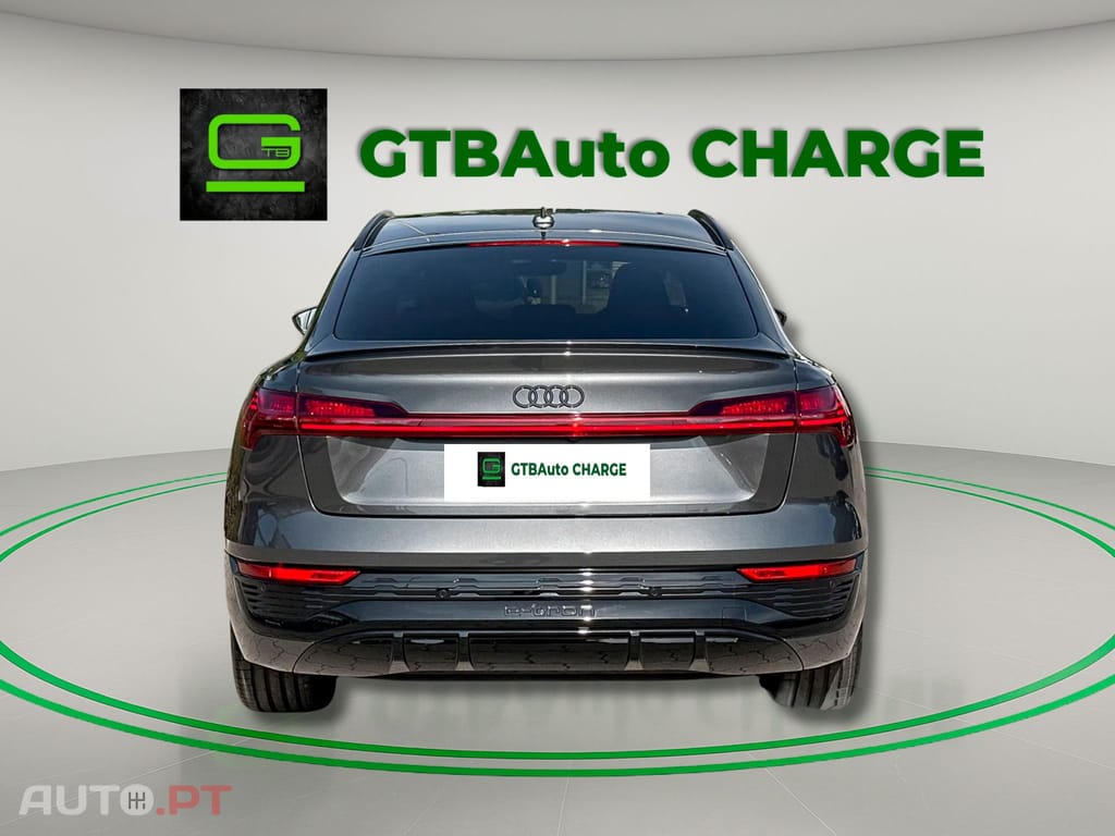 Audi Q8 E-Tron I.V.A DEDUTIVEL 55 S line 