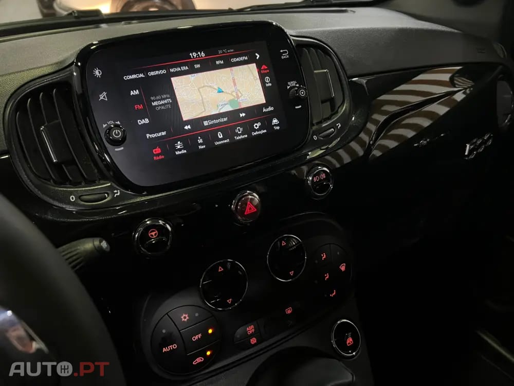 Fiat 500C 1.0 Hybrid Connect