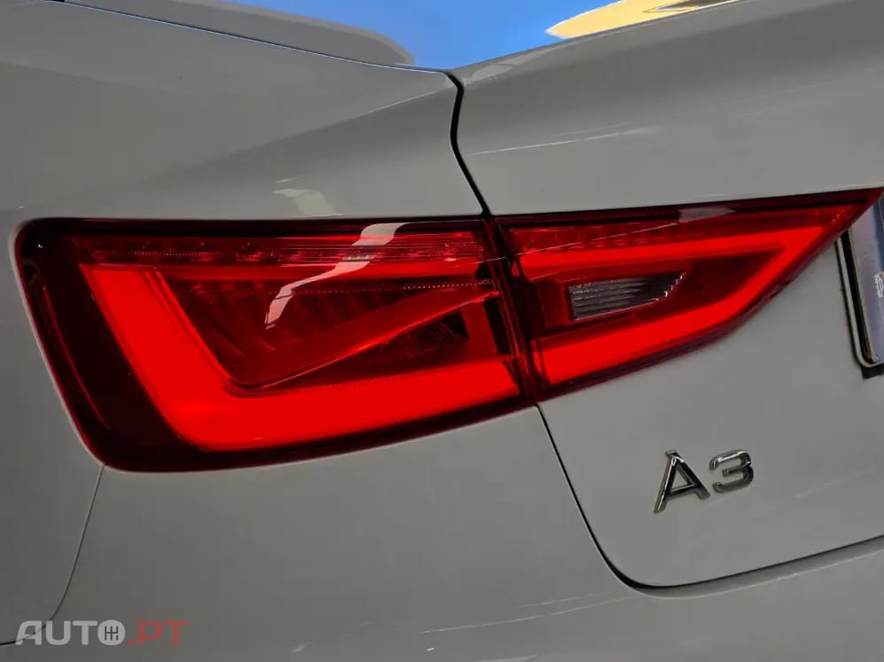 Audi A3 Cabrio 1.4 TFSi Attraction