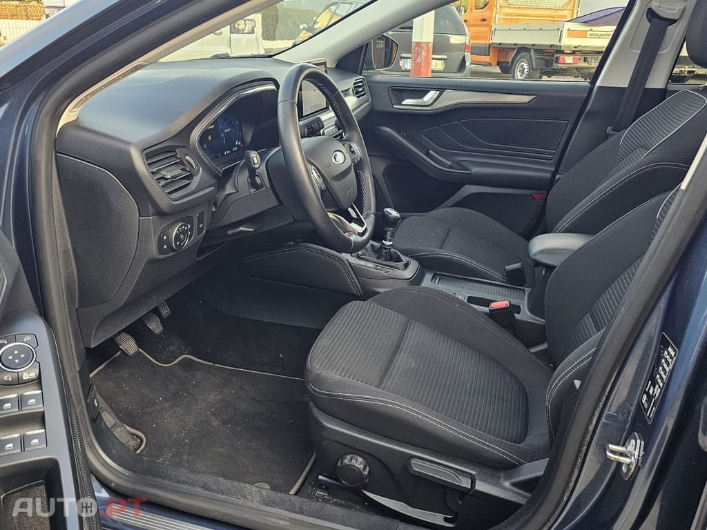 Ford Focus SW Titanium 1.0 ecoboost hybrid