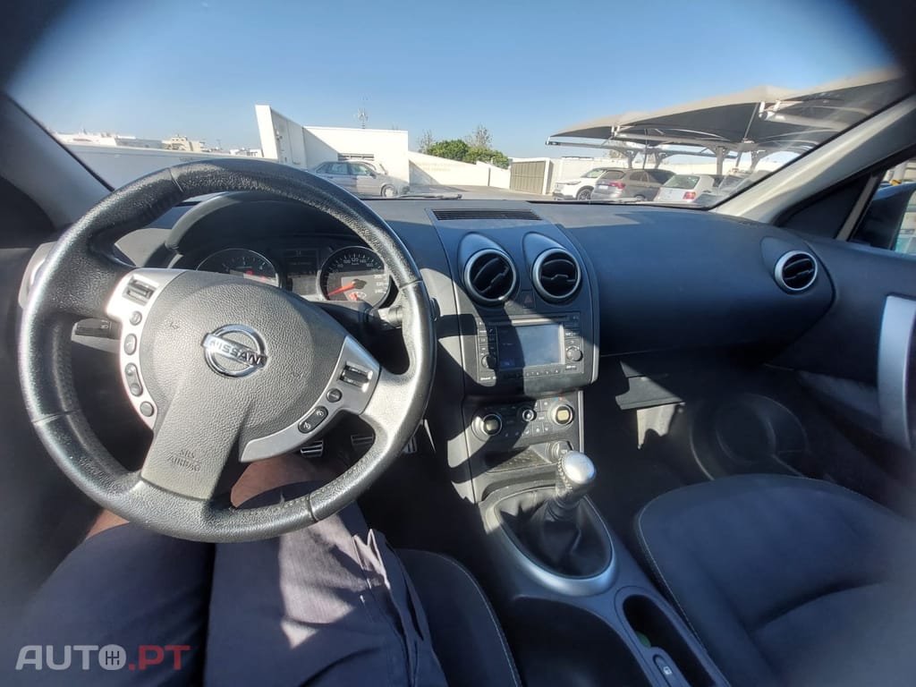 Nissan Qashqai Tekna Sport 1.5 18