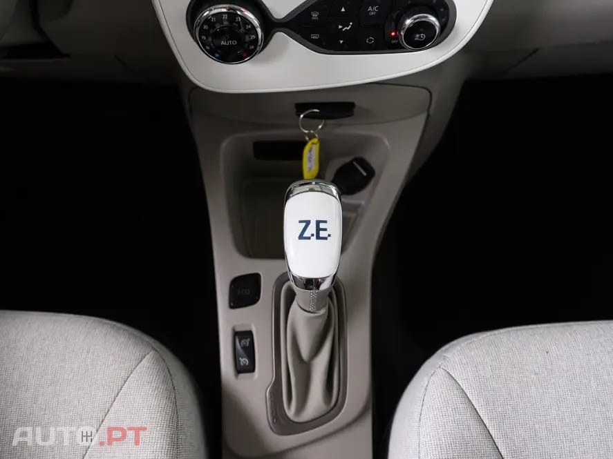Renault Zoe (c/ Bateria) 41 kwh Intens