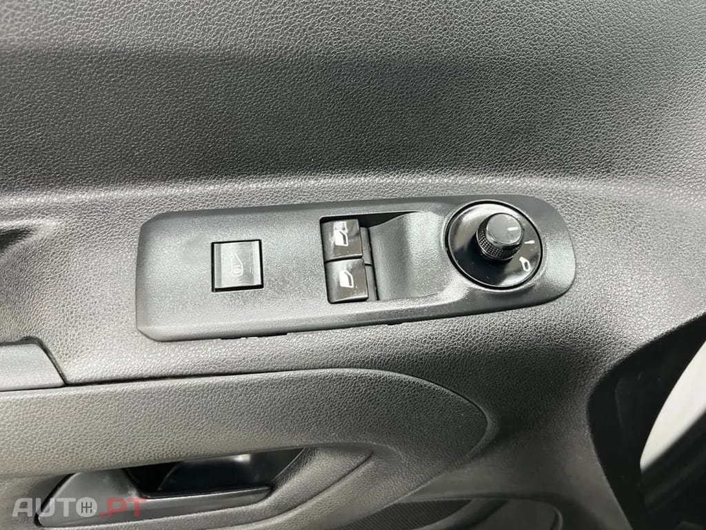 Peugeot Partner 1.6 Bluehdi 75Cv *GPS
