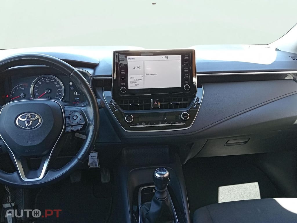 Toyota Corolla 1.5 VVT COMFORT