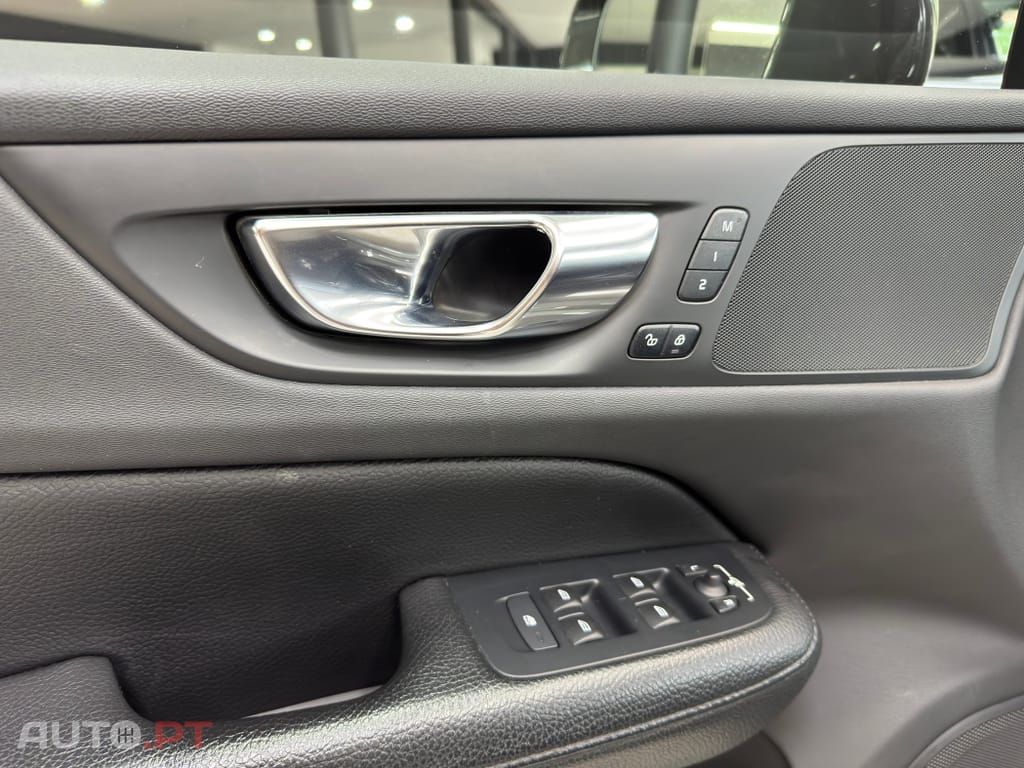 Volvo V60 2.0 T6 AWD TE Inscription Expression