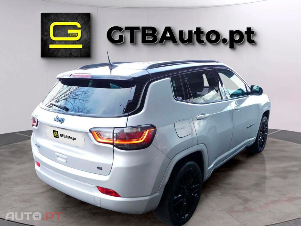 Jeep Compass S Plug-InHybrid 4WD I.V.A DEDUTÍVEL  