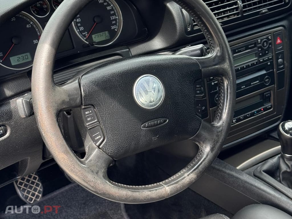 Volkswagen Passat 1.9 TDi Highline