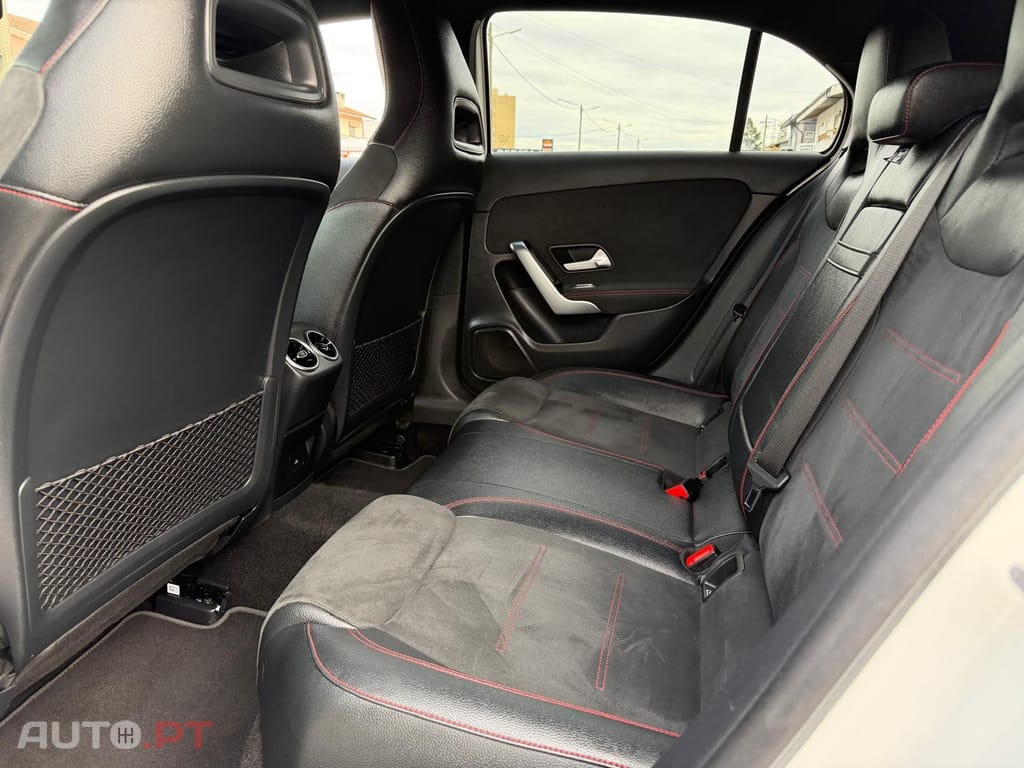 Mercedes-Benz A 250 e AMG Line