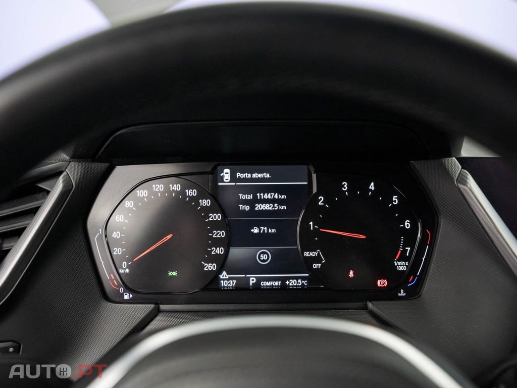 BMW 118 i Pack Desportivo M Auto