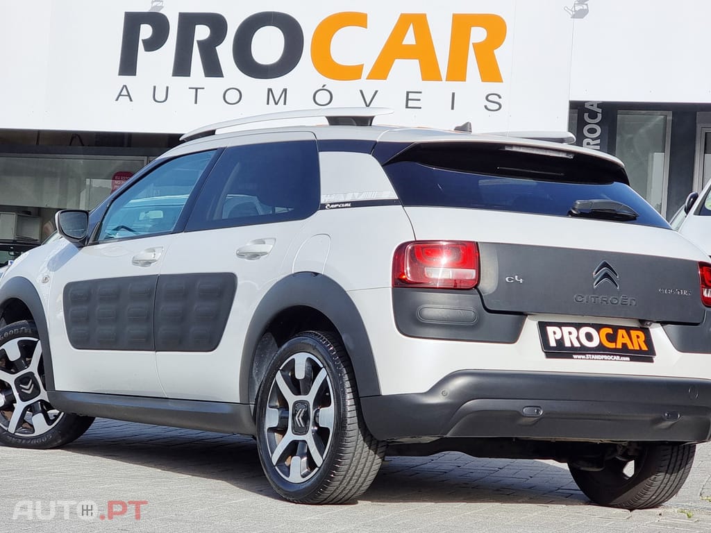 Citroen C4 Cactus 1.2 PureTech Shine EAT6