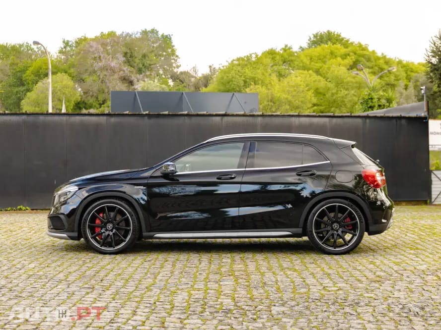 Mercedes-Benz GLA 45 AMG 4-Matic