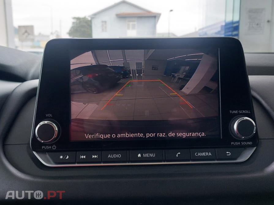 Nissan Qashqai 1.3 DIG-T N-Connecta LED+SKY