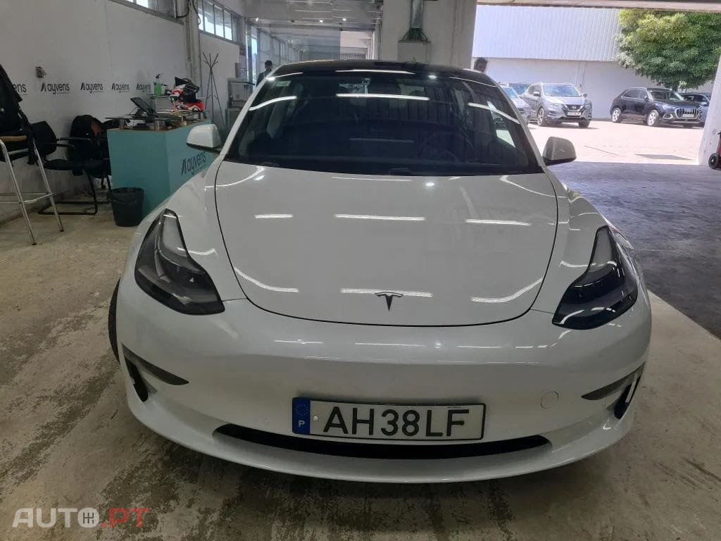 Tesla Model 3 Performance Dual Motor AWD