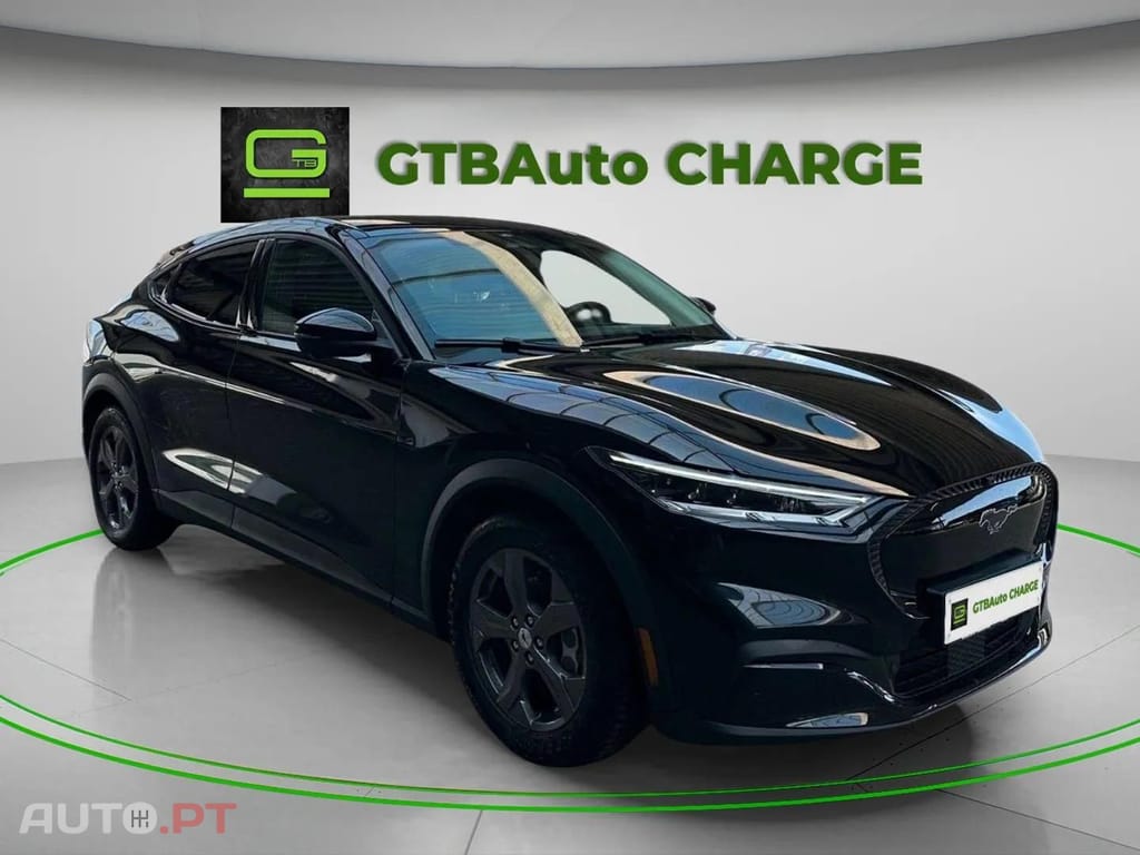Ford Mustang Mach-E Standard Range RWD