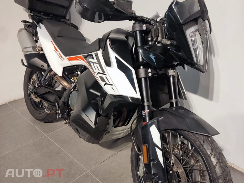 KTM Adventure 790 ADV