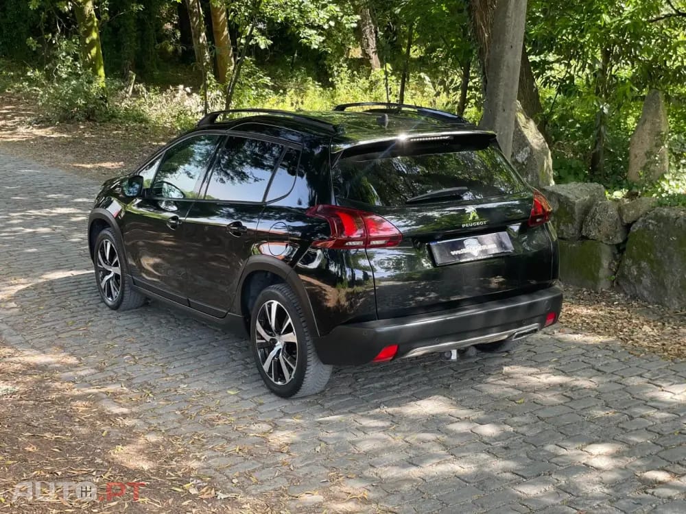 Peugeot 2008 1.2 PureTech GT Line