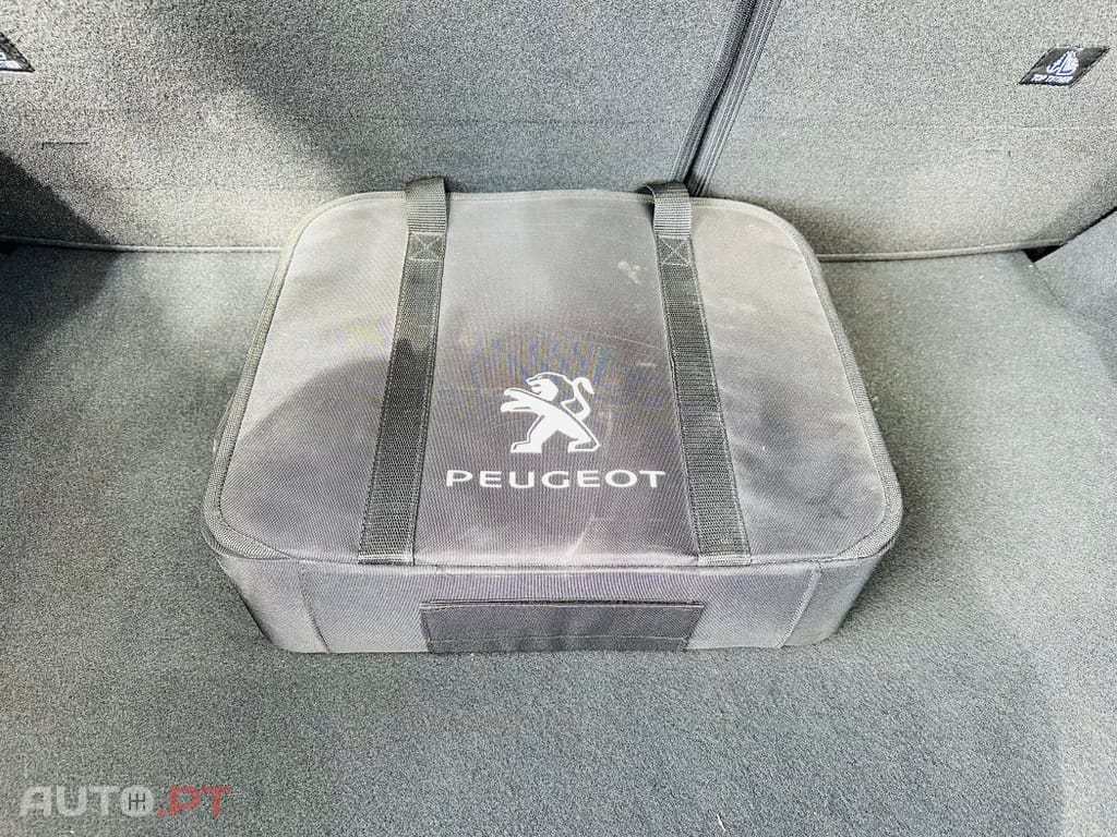 Peugeot 208 GT