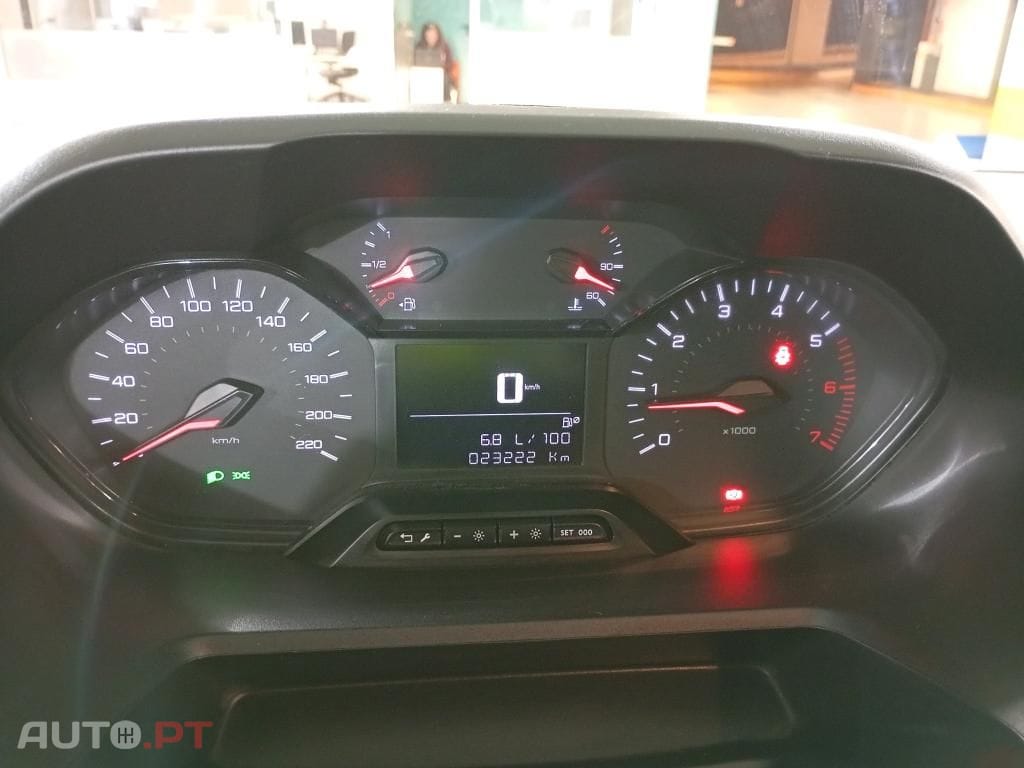 Peugeot Partner 1.5 BlueHDi Premium Longa