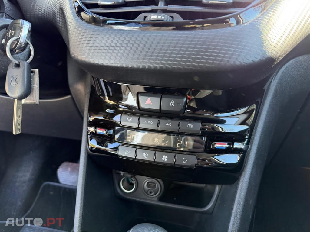 Peugeot 2008 PureTech 82 ETG5 STOP&START Allure