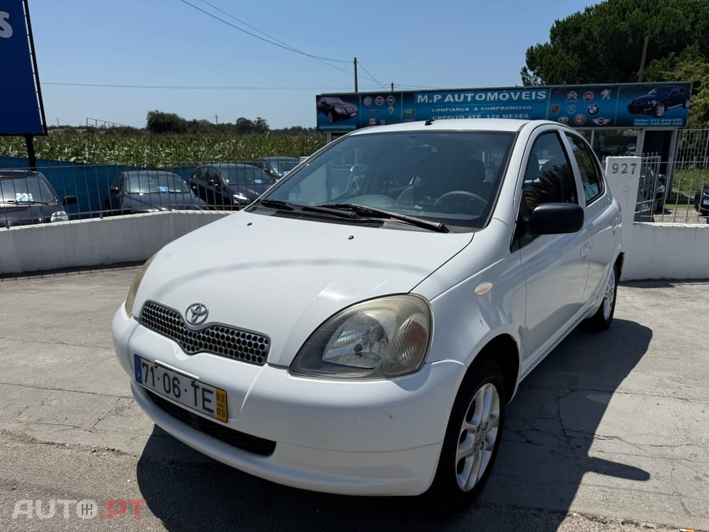 Toyota Yaris 1.0 Sol AC