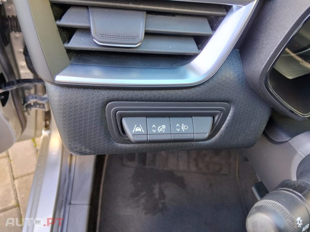 Renault Clio 1.0 TCe Limited