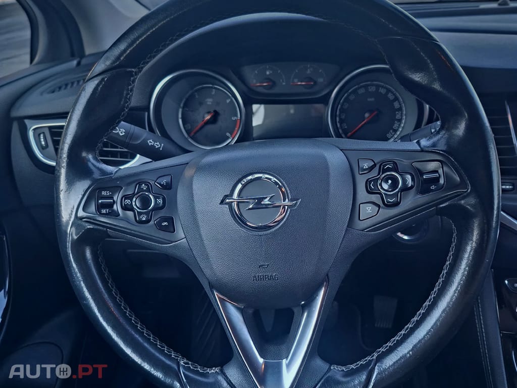 Opel Astra K
