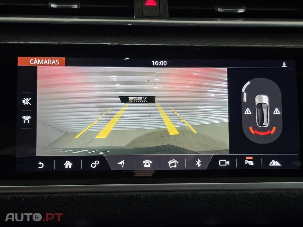 Land Rover Range Rover 2.0 D R-Dynamic HSE