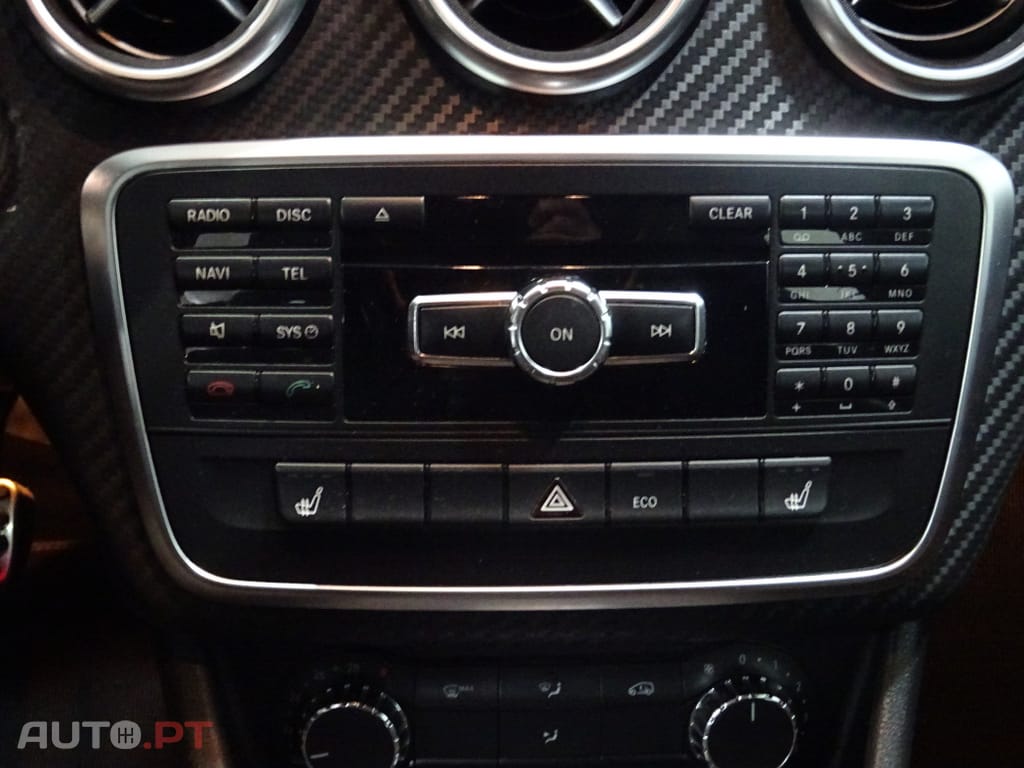 Mercedes-Benz A 180 Outro