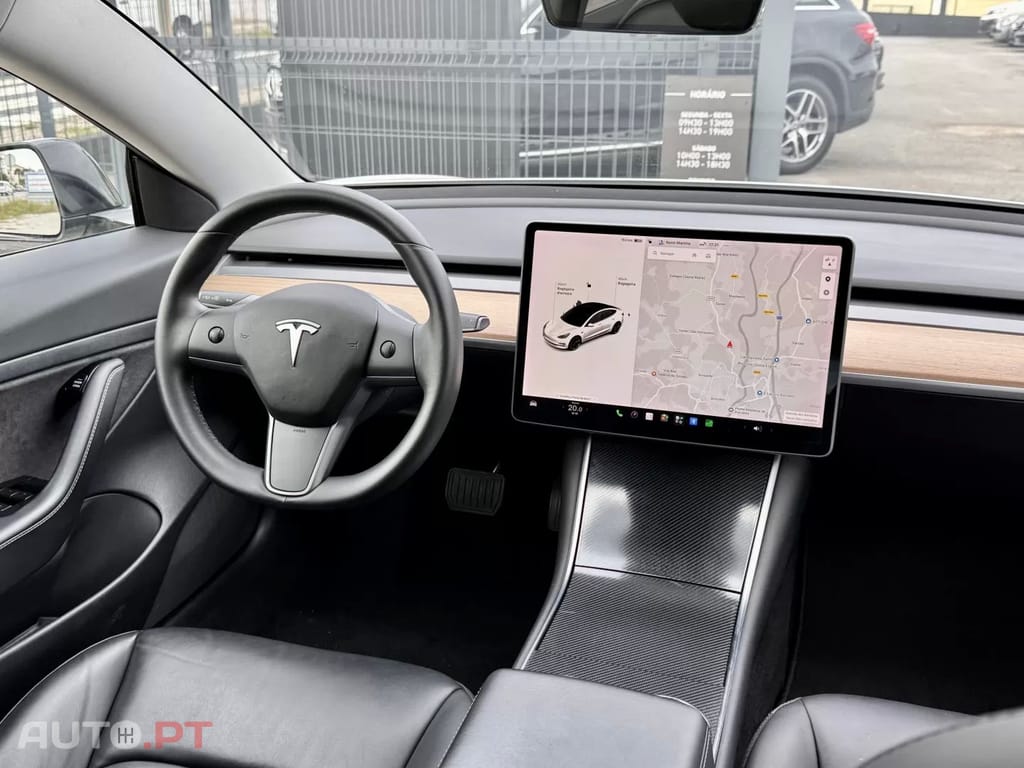 Tesla Model 3 Standard Plus
