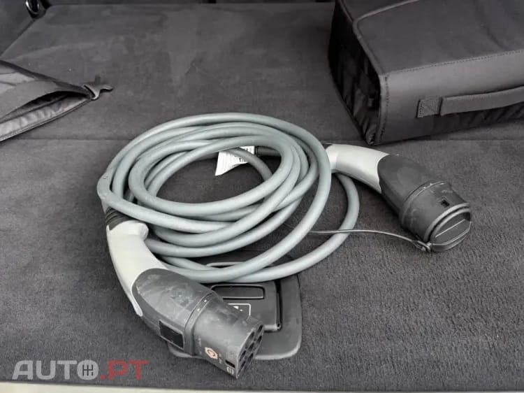 BMW 330 e Corporate Edition Auto