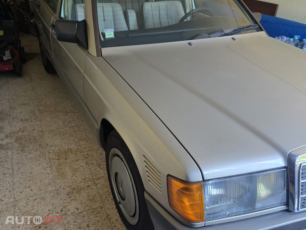 Mercedes-Benz 190 2.5 Turbo