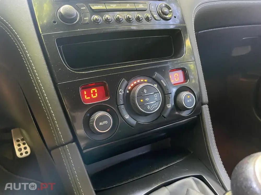 Peugeot RCZ 1.6 THP Onyx