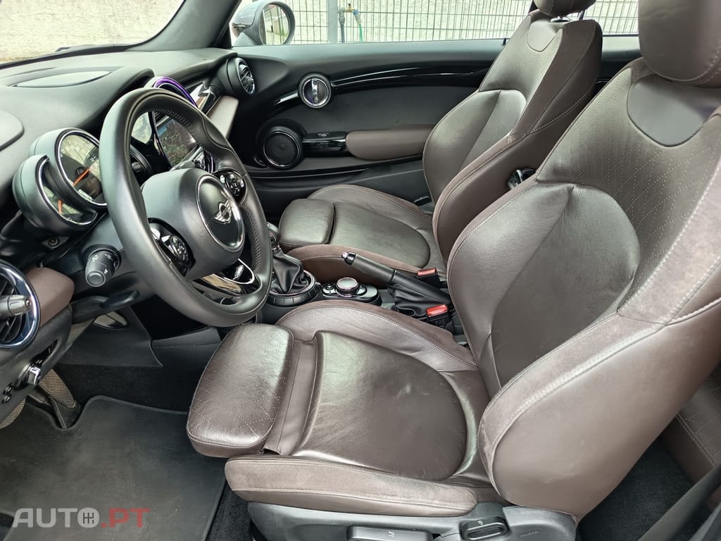 MINI Cabrio Cooper Premium Resolute Edition Auto