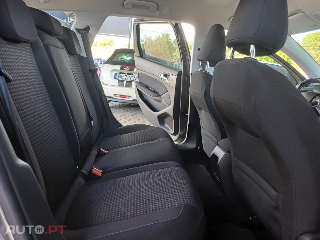 Peugeot 308 SW 1.5 BlueHDi Style J17