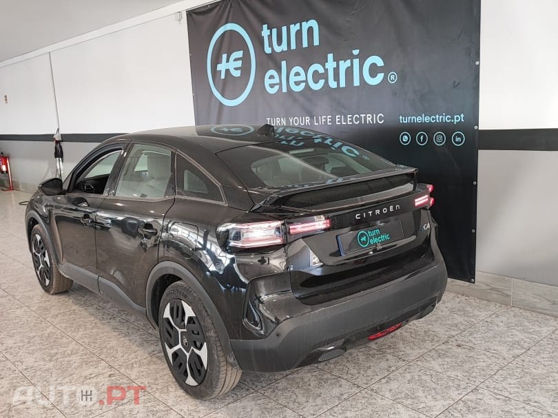 Citroen e-C4 136 PLUS