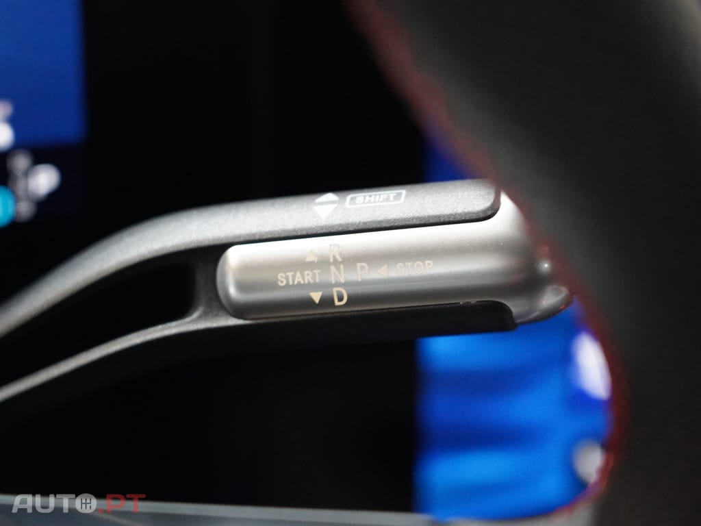 Mercedes-Benz CLA 250 com tecnologia EQ