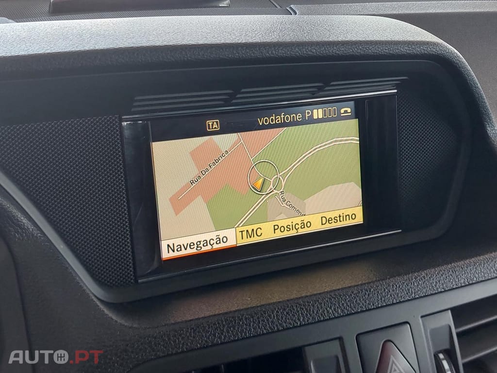 Mercedes-Benz E 220 CDI Avantgarde BlueEfficiency